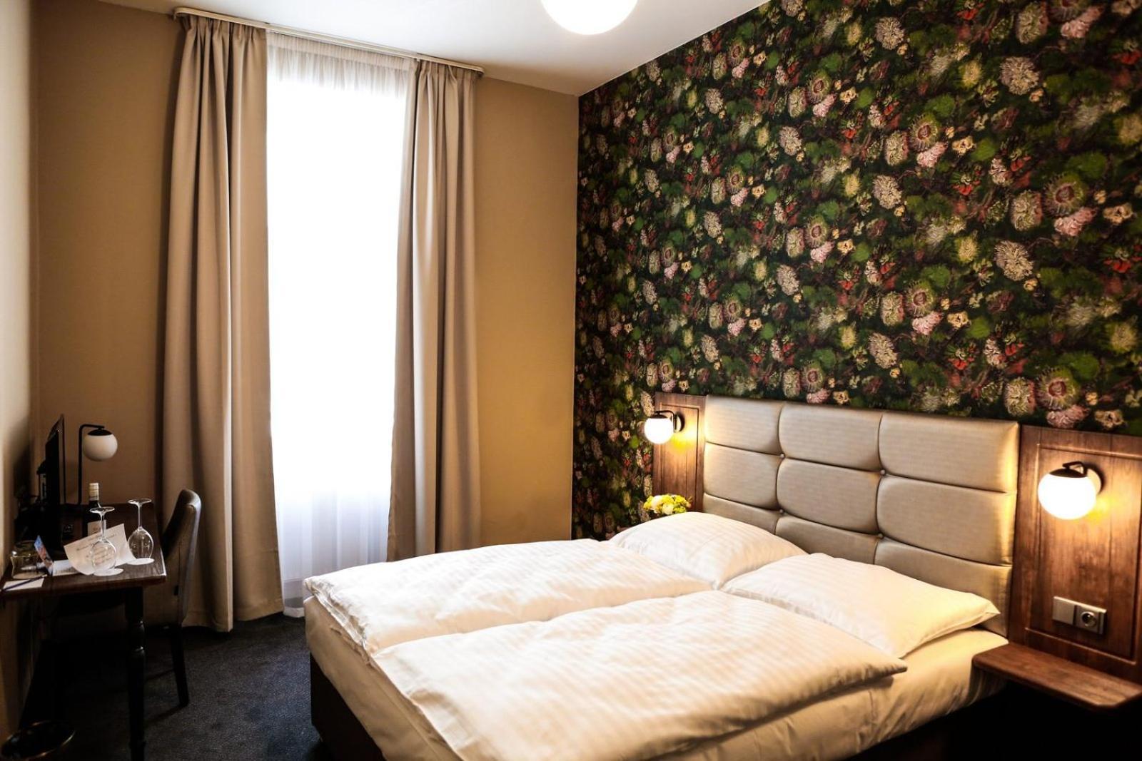 Superior Double Room,1558118524:JPEG
